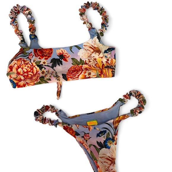 Agua Bendita Floral Bikini Size Small/Medium - Picture 3 of 8